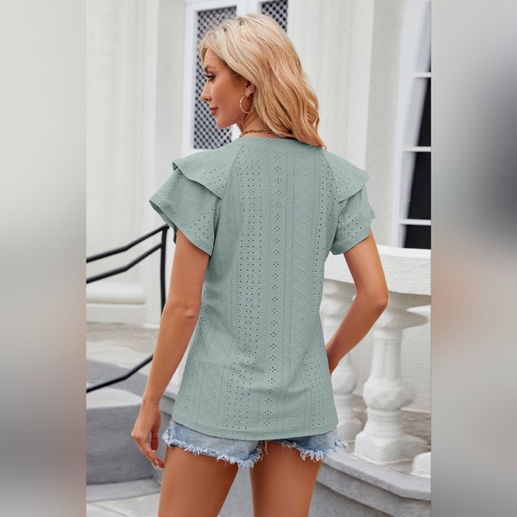 Eyelet Notched Short Sleeve T-Shirt - Picture 4 of 5